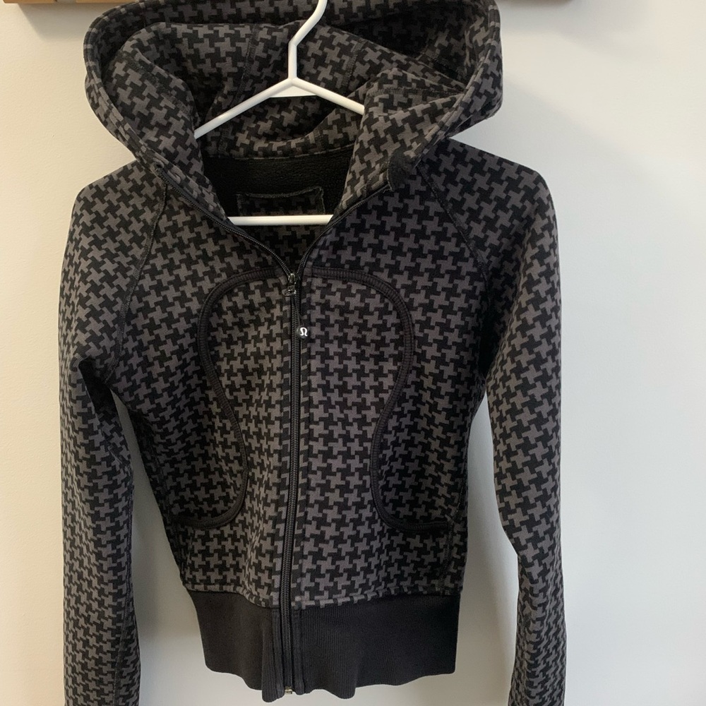 Lulu lemon hoodie
